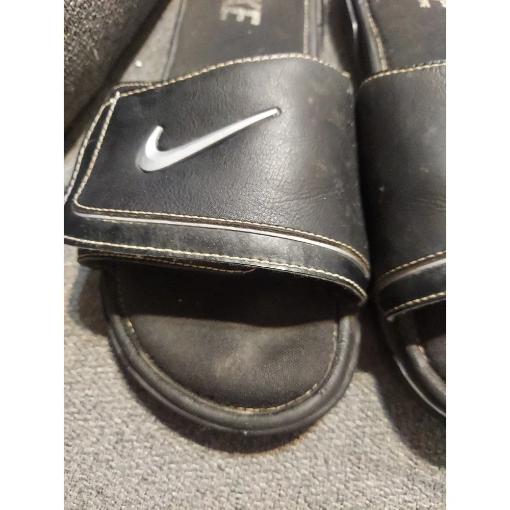 Nike comfort slide